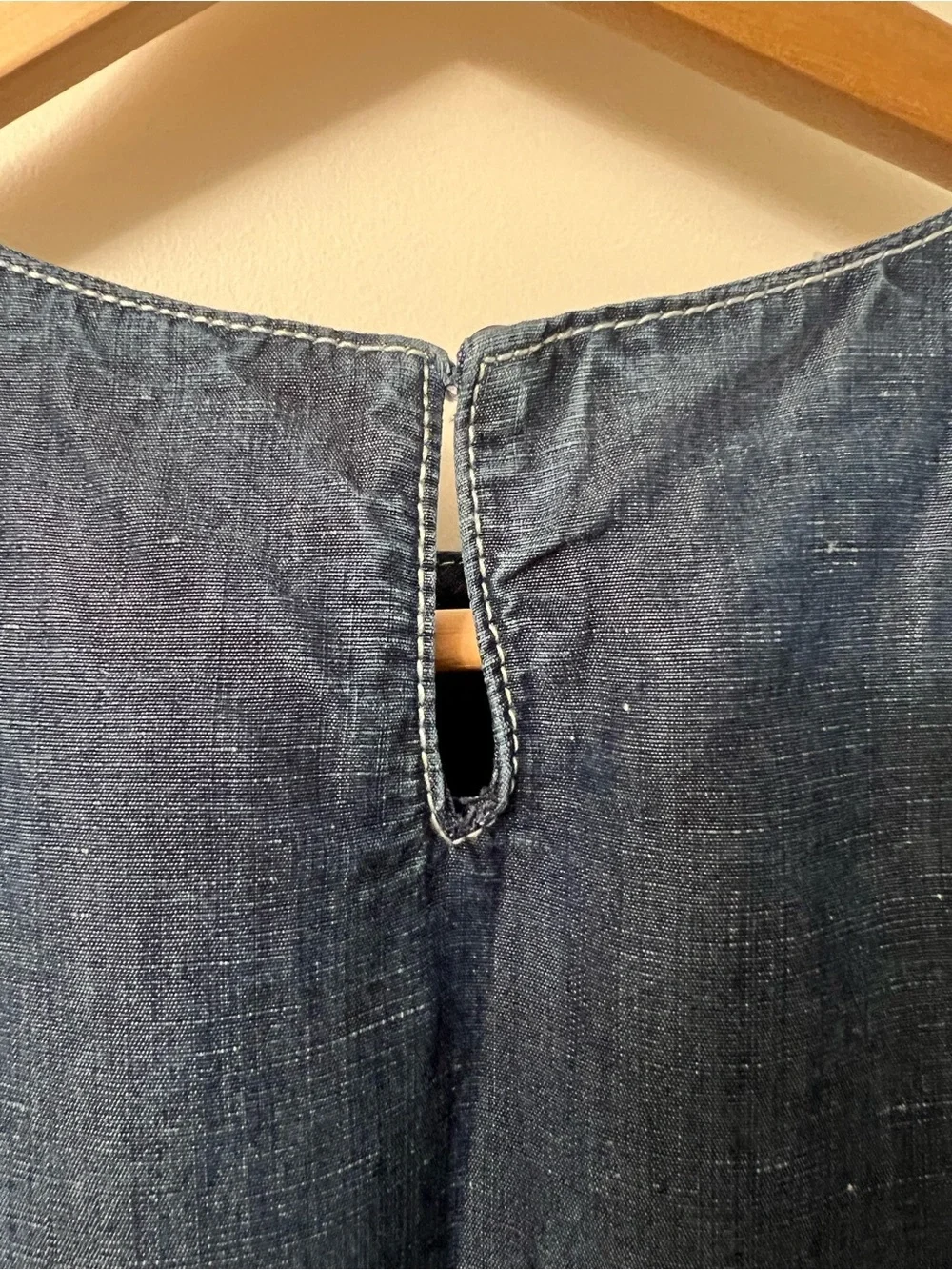 Zara Lyocell‑Linen Denim Top – Size Large - Picture 6 of 8